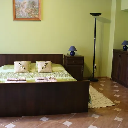 Pod Dobra Aura Apartment *