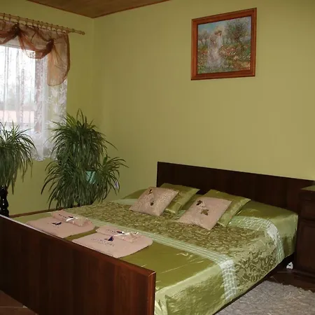 Pod Dobra Aura